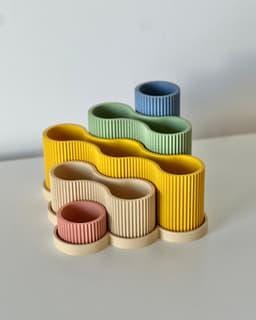 Wavy Pen Holder with Tray: Modern Desk Organizer