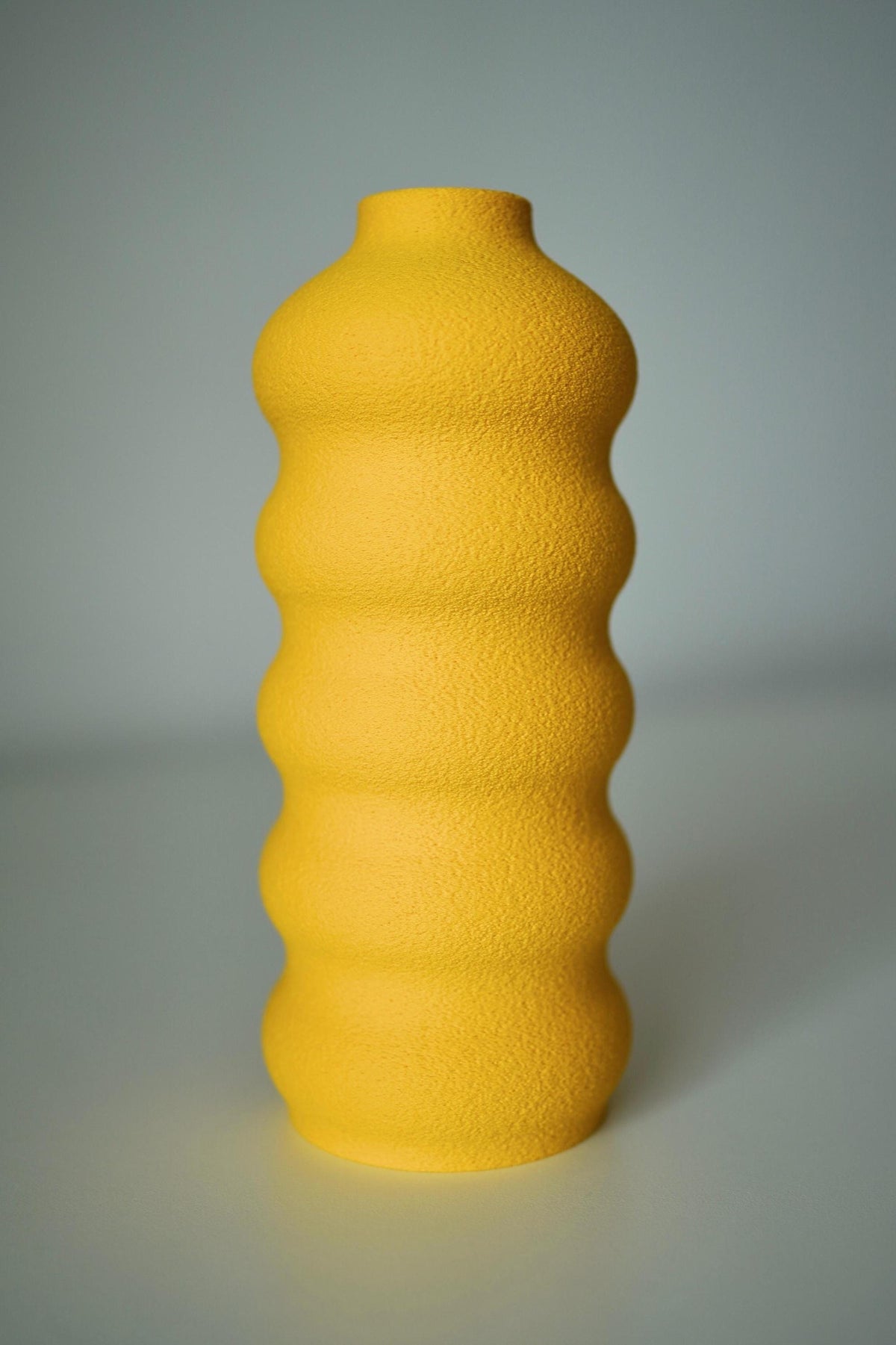 Minamalist wavy Vase , Modern Home Accent , original vase decor
