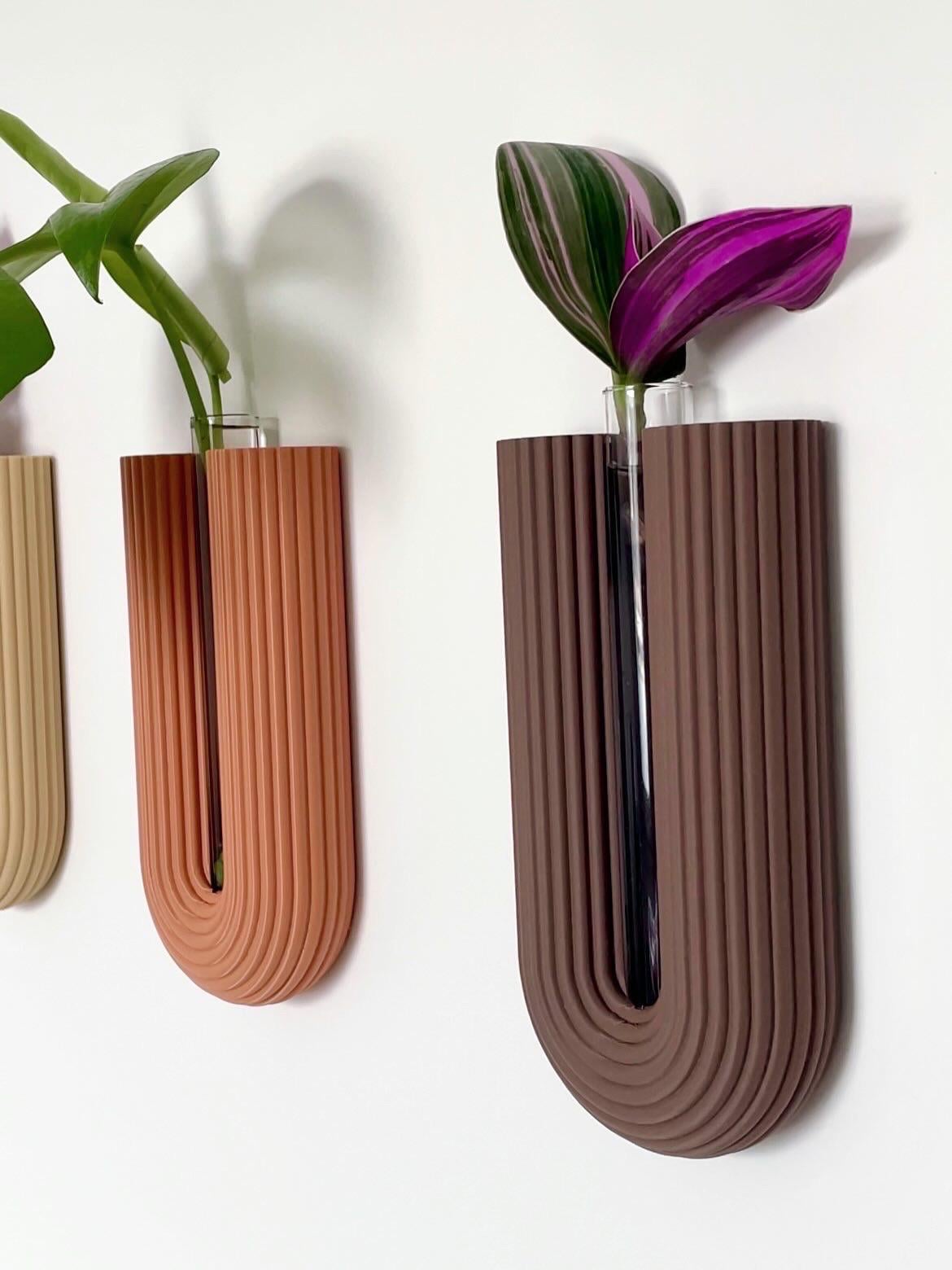 Minimalist Wall Vase, 3D Printed Propagation Station, Plant Cuttings