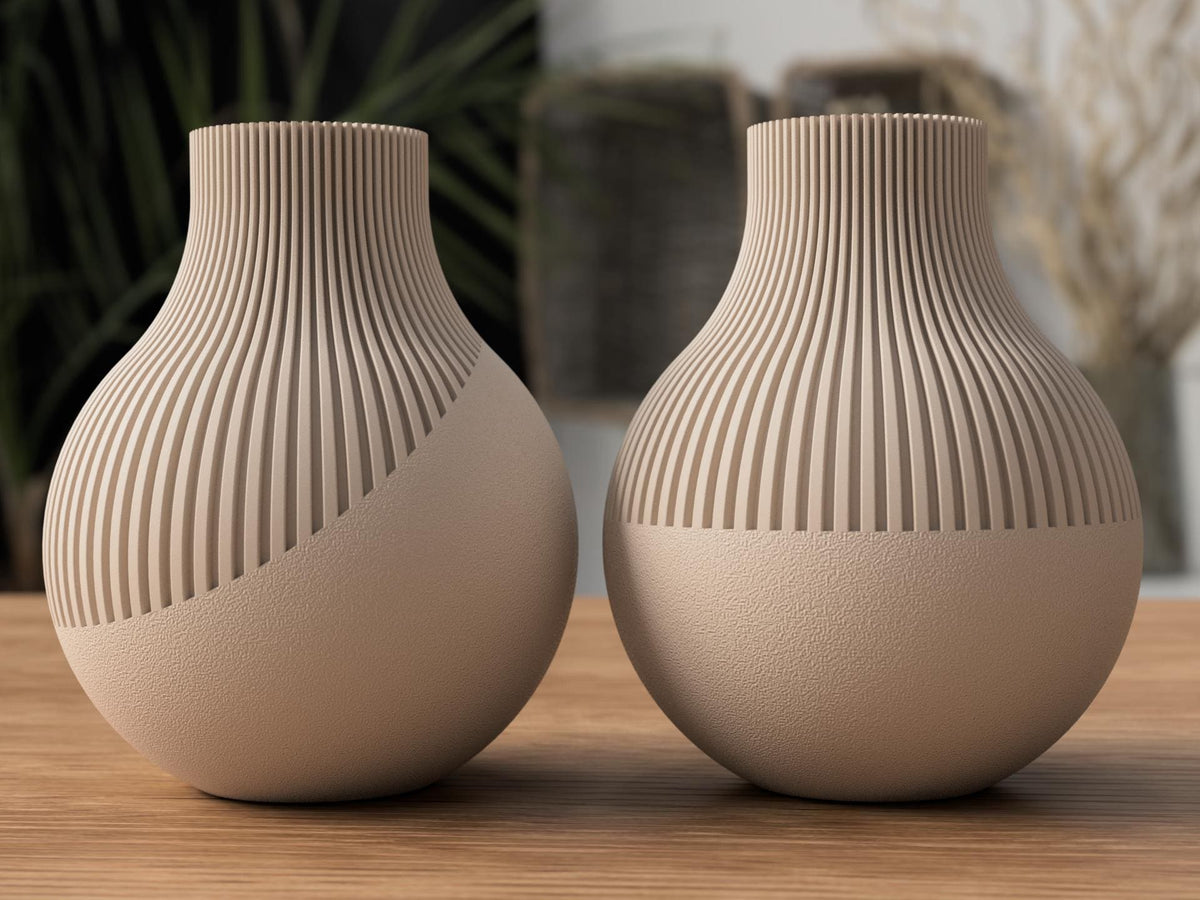Modern Japandi Neki Vase , Textured Minimalist Decorative Vase for dried flowers