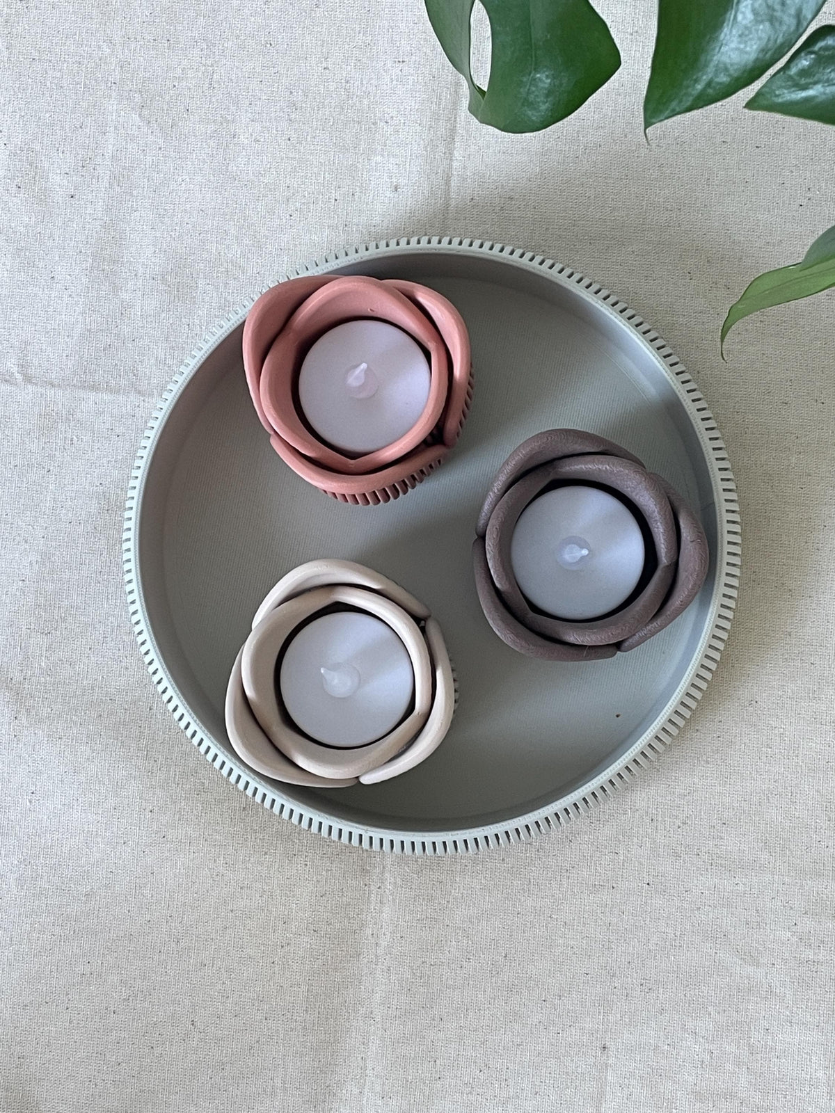 Tulip Tealight Holder, Modern Scandinavian 3D Printed Decor (LED Candle Holder)