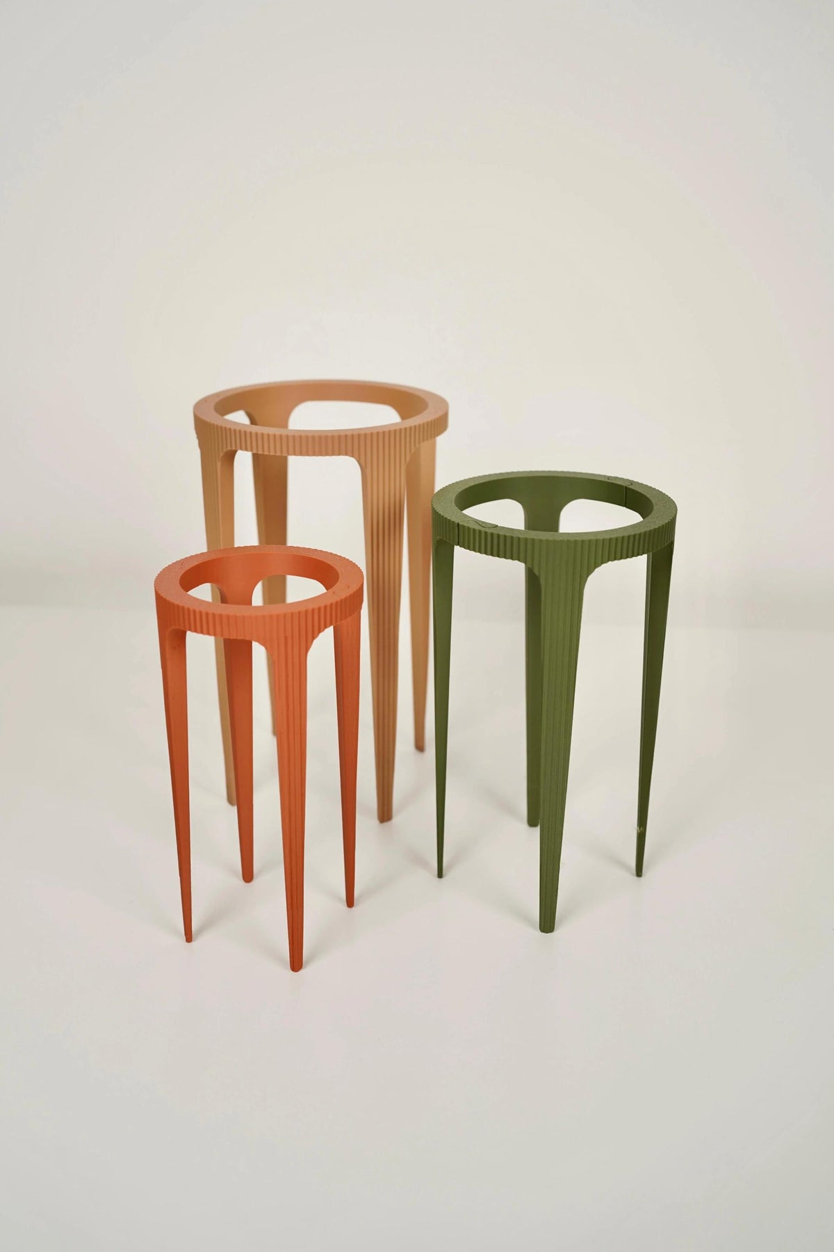 Modular Plant Pot with Support - Modern Indoor Planter with Trellis for Climbing Houseplants