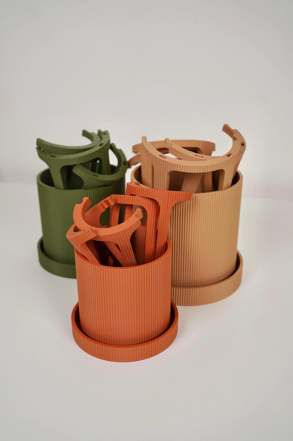 Modular Plant Pot with Support - Modern Indoor Planter with Trellis for Climbing Houseplants