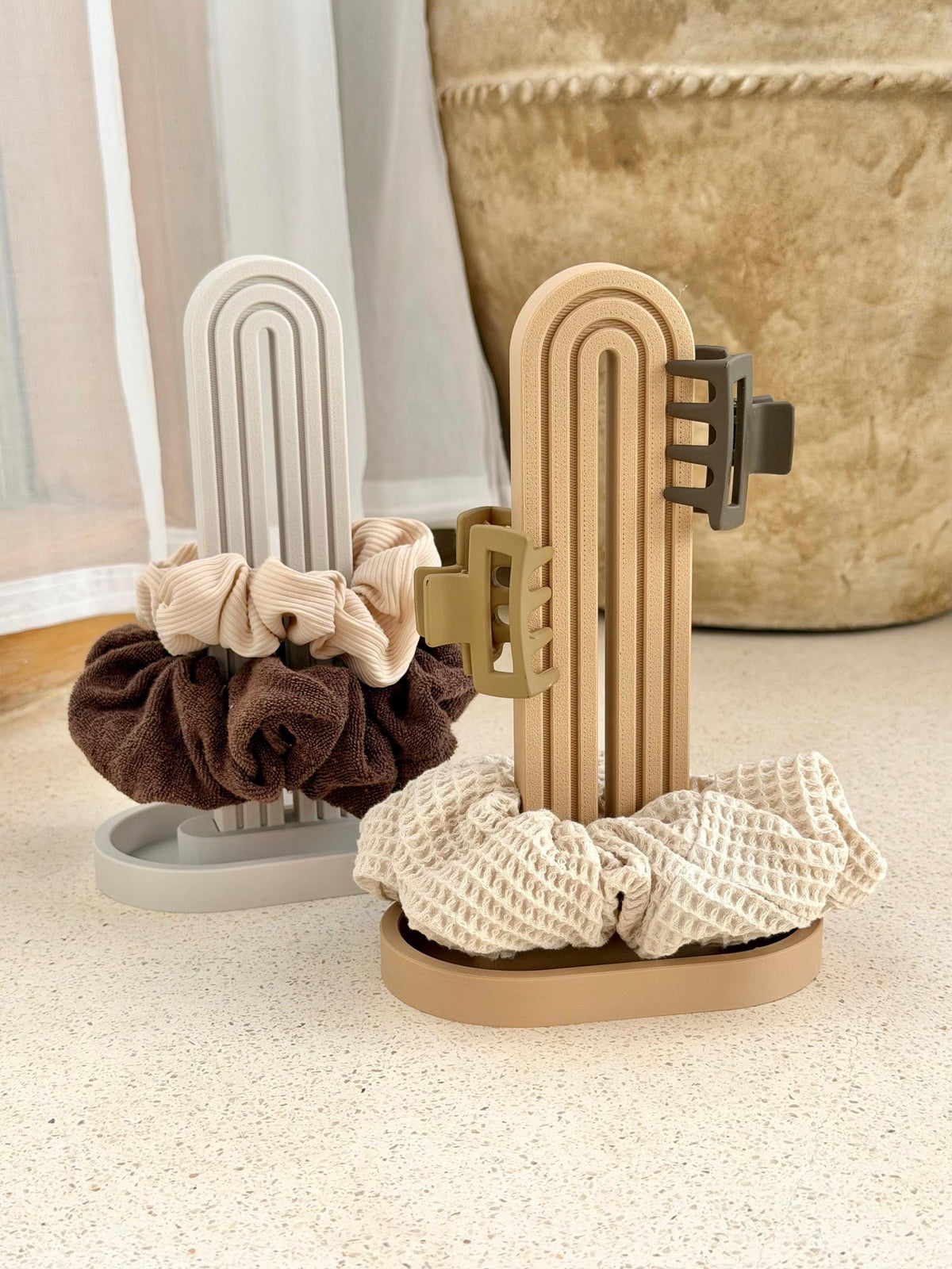 Modern Hair Tie Organizer Stand - Stylish Scrunchie Holder for Clutter-Free Vanity & Bathroom Storage