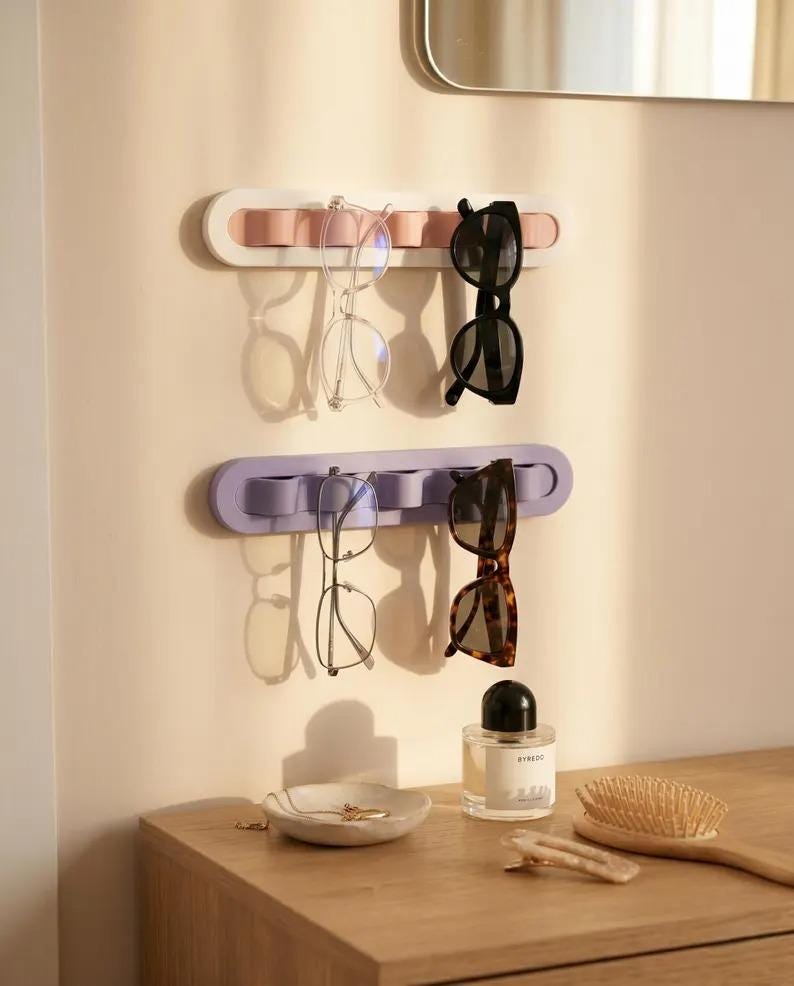 Wall Mounted Sunglasses Holder , 4 Slot Sunglass Organizer Rack , Eyeglass Storage for Entryway