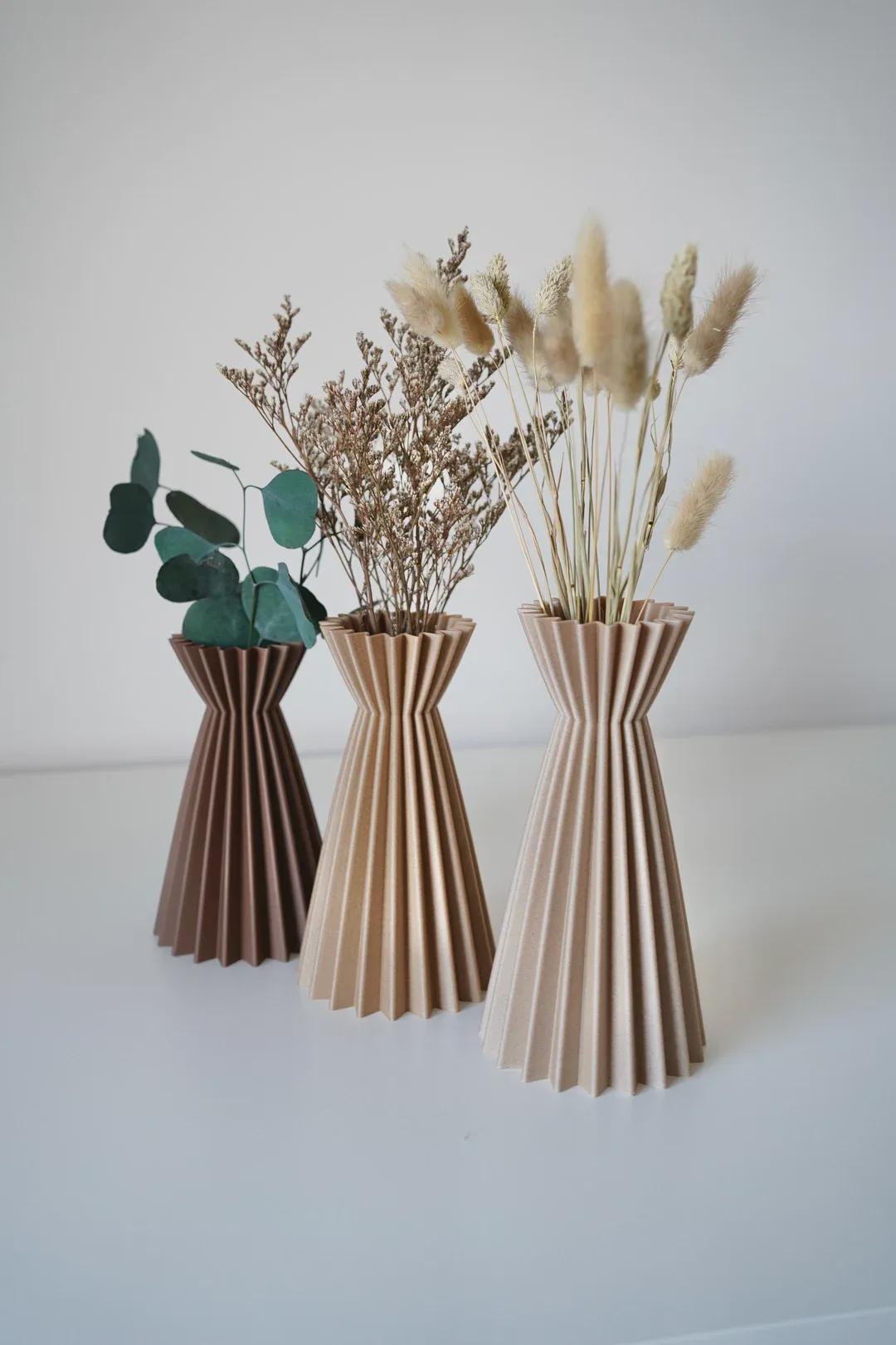 Plisse pleated Vase , Fluted Dried Flower Vase for Pampas and Preserved Stems , Scandi Table Centerpiece Decor