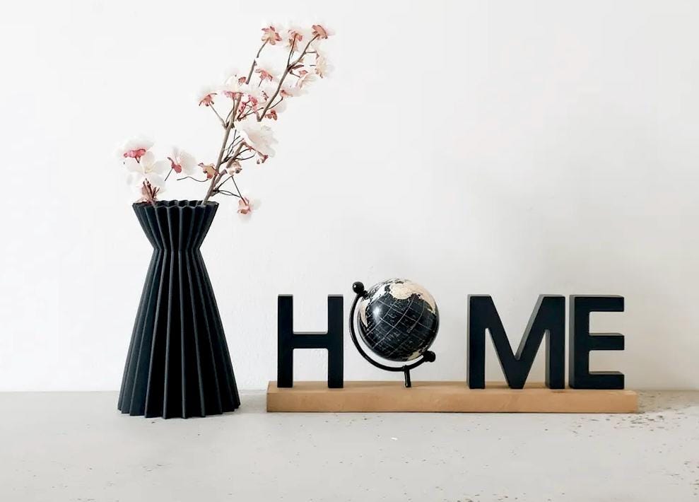 Plisse pleated Vase , Fluted Dried Flower Vase for Pampas and Preserved Stems , Scandi Table Centerpiece Decor